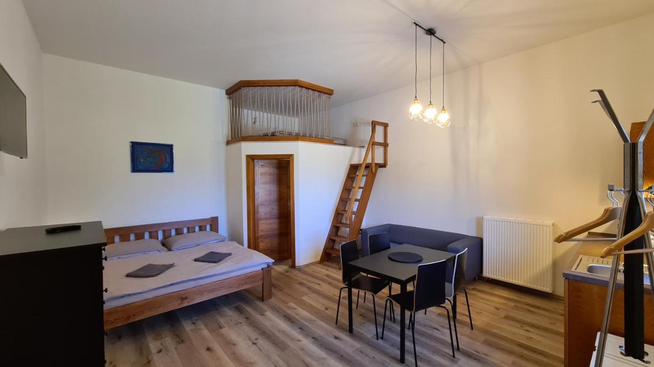 Apartmany Turold מיקולוב מראה חיצוני תמונה