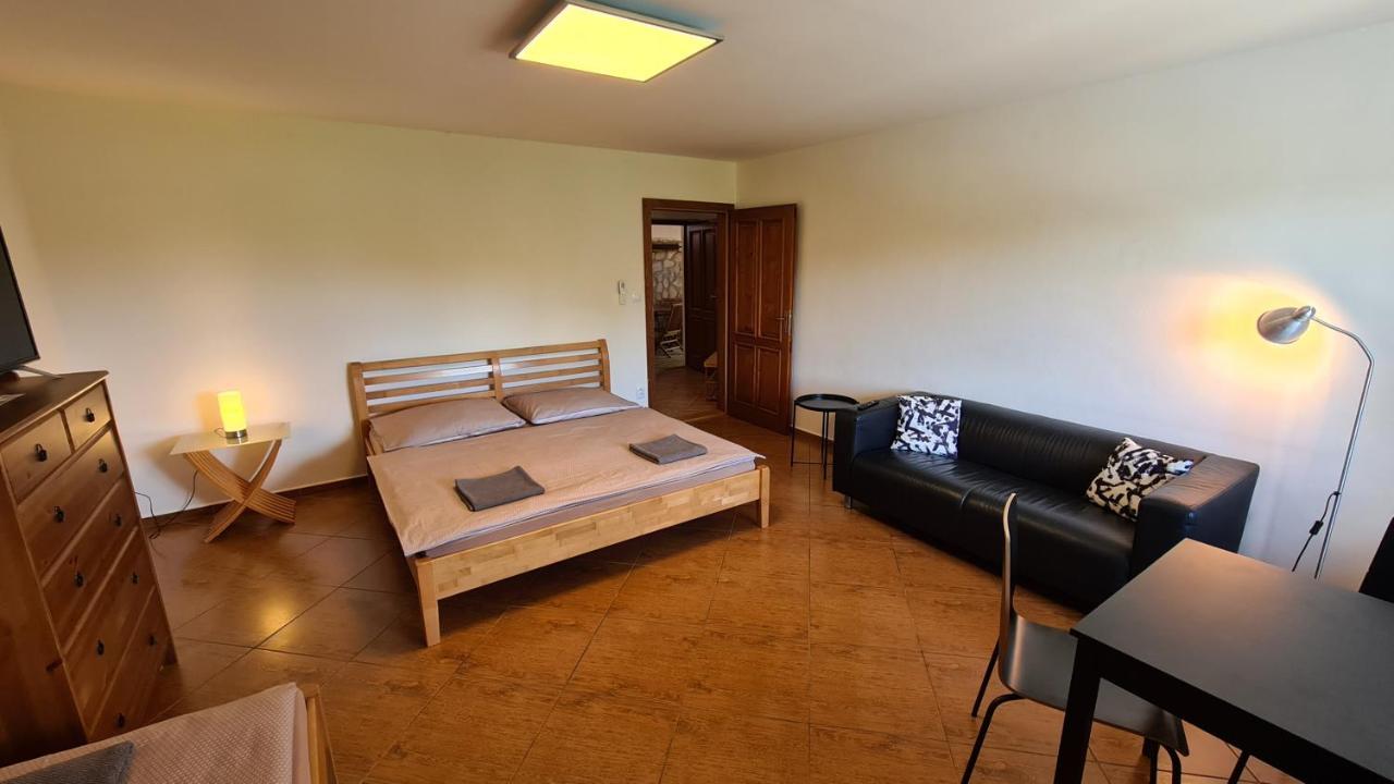 Apartmany Turold מיקולוב מראה חיצוני תמונה