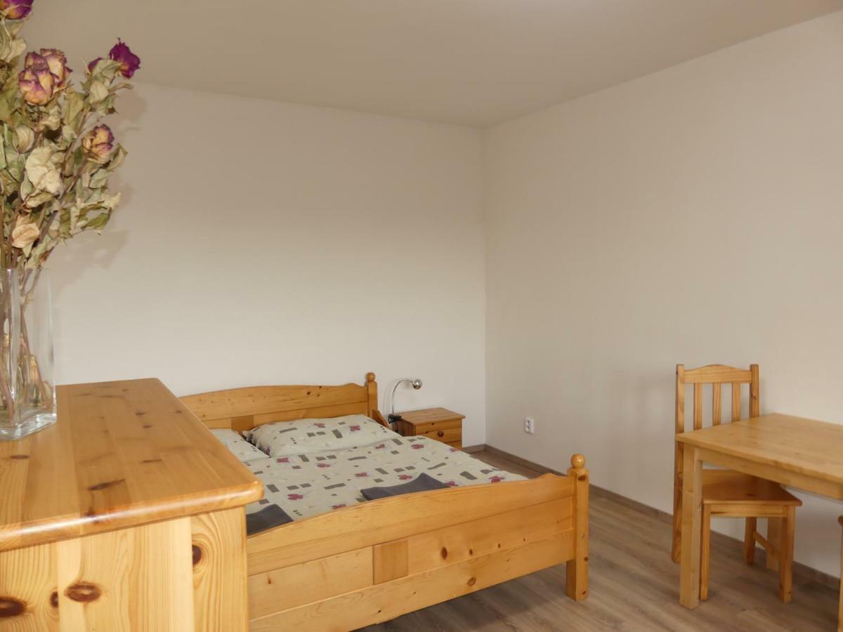 Apartmany Turold מיקולוב מראה חיצוני תמונה