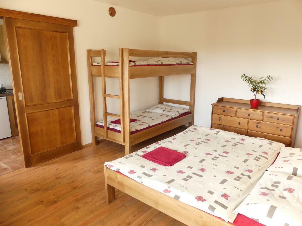 Apartmany Turold מיקולוב מראה חיצוני תמונה